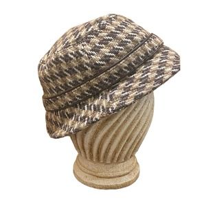 Vintage Coach Kangol Style houndstooth Bucket Hat P/Sm. Excellent condition